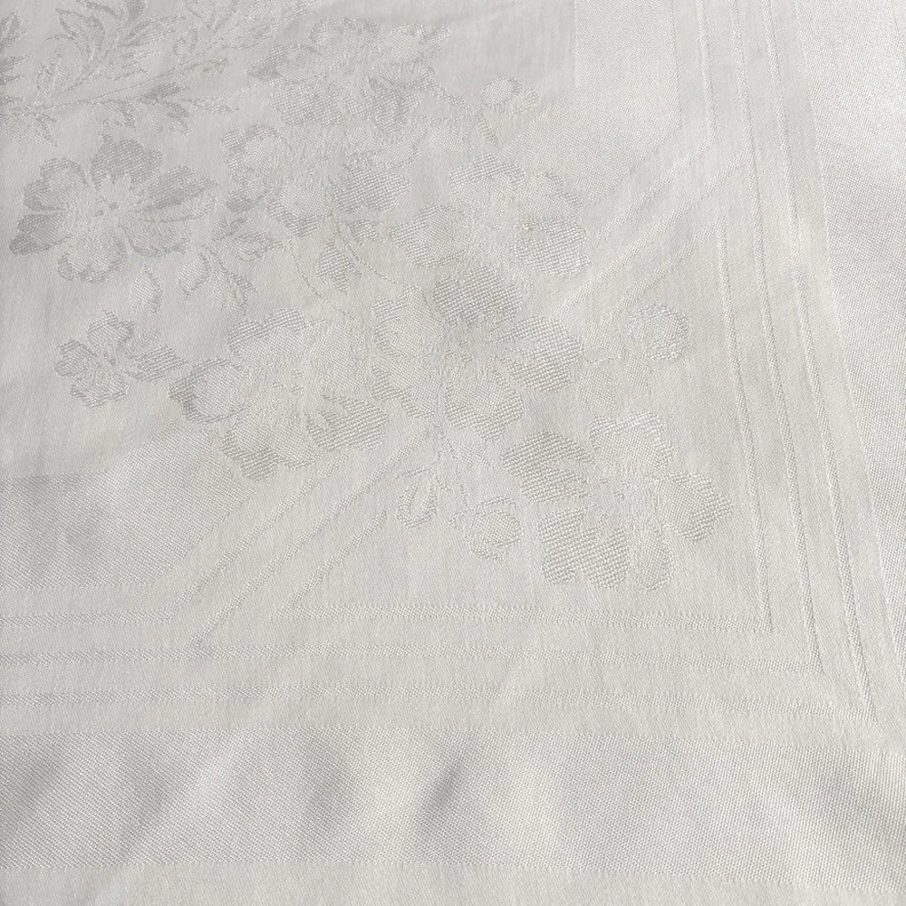 Vintage Damask Floral Tablecloth 49.5